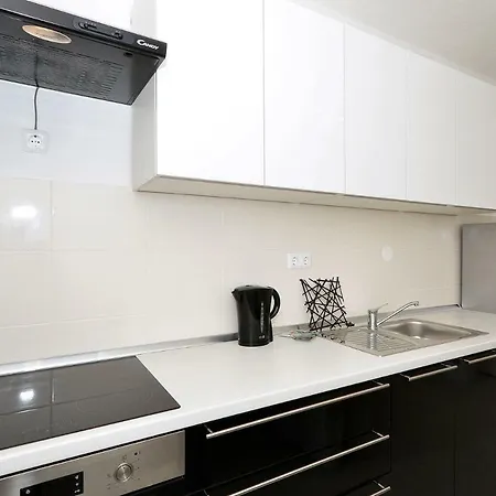 شقة Pavka Apartman