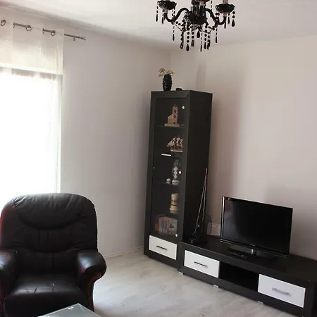 Pavka Apartman شقة سبليت